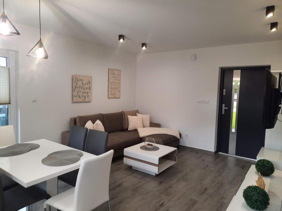 Apartamenty Las ザトル エクステリア 写真