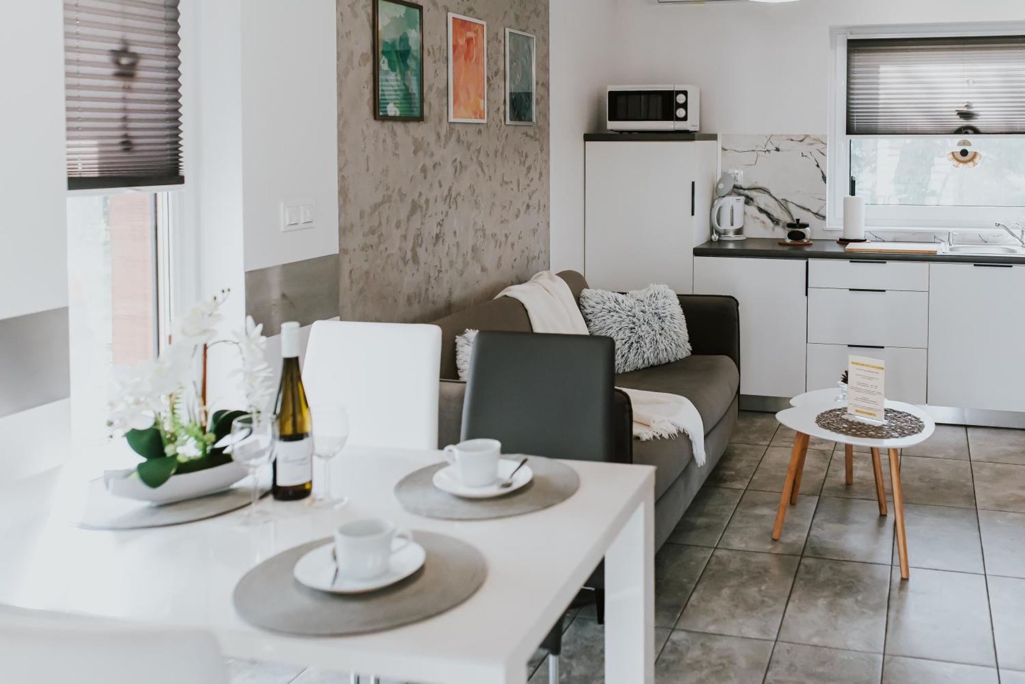 Apartamenty Las ザトル エクステリア 写真
