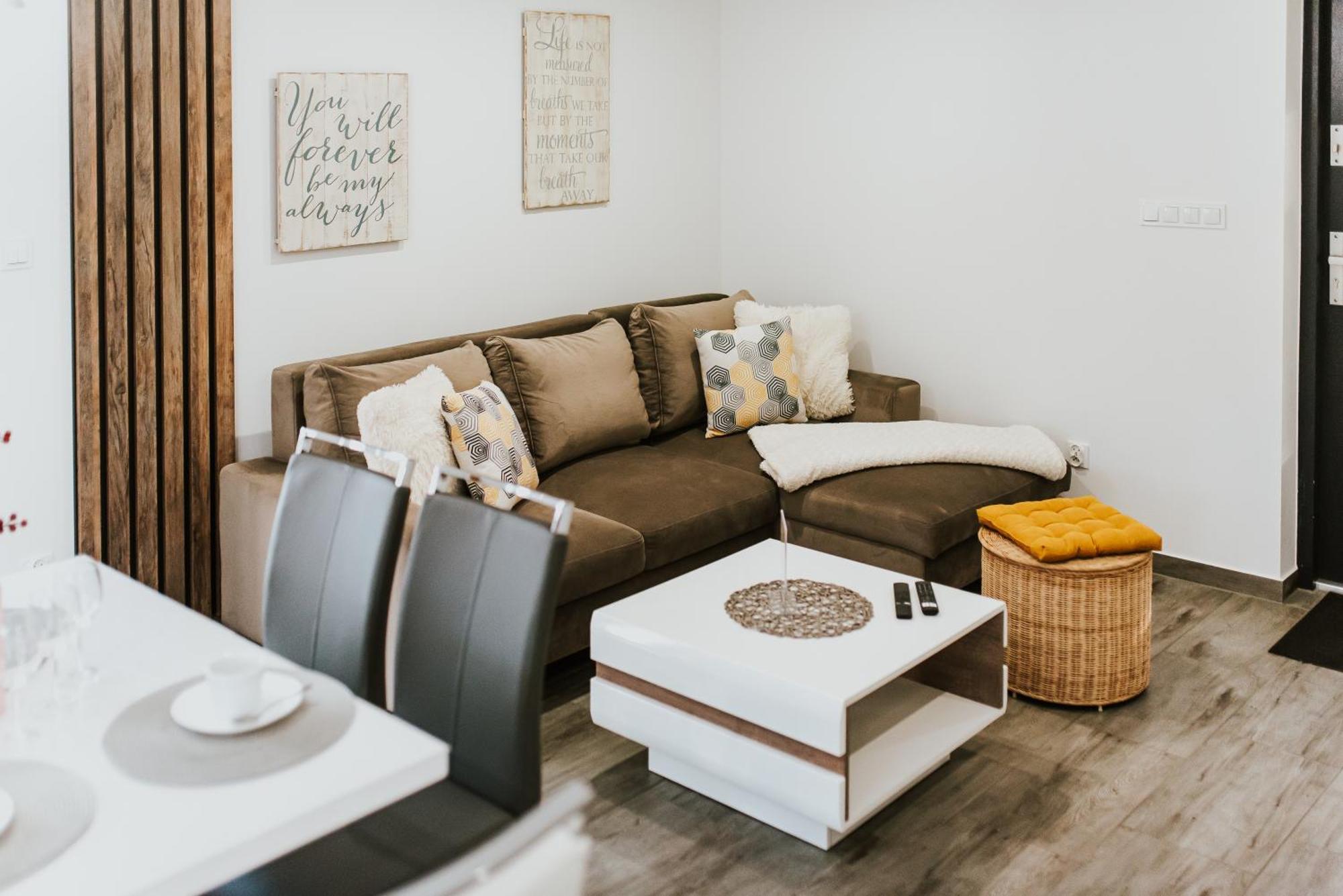 Apartamenty Las ザトル エクステリア 写真